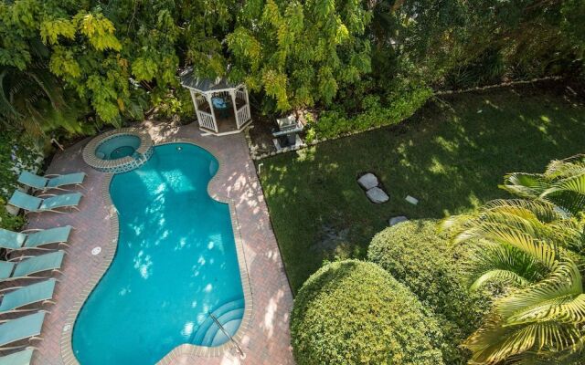 Captiva Island Inn