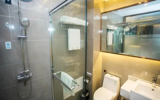VX Heze Dingtao District Taoyi Road Hotel