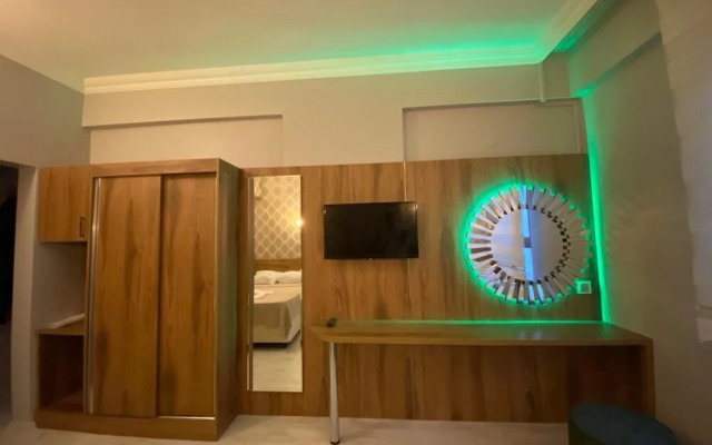 Grand Hotel 53