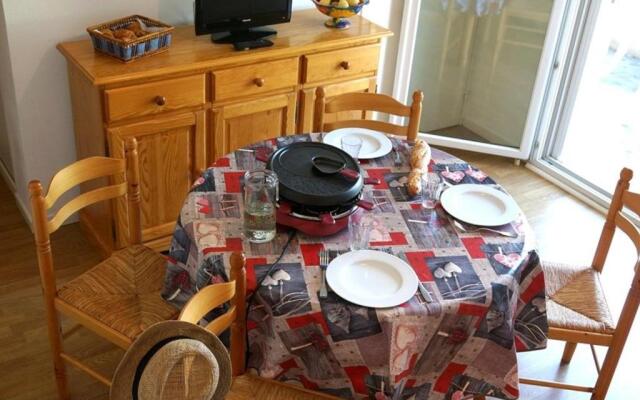 Appartement Bagnères-de-Luchon, 2 pièces, 4 personnes - FR-1-313-127