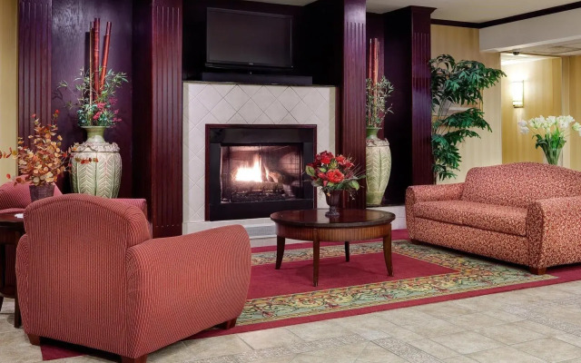 La Quinta Inn & Suites by Wyndham Norwich-Plainfield-Casino