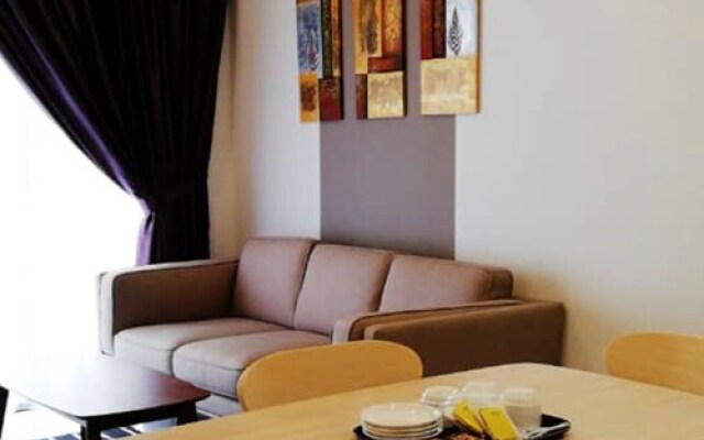 Sea View Homestay @ Country Garden Danga Bay