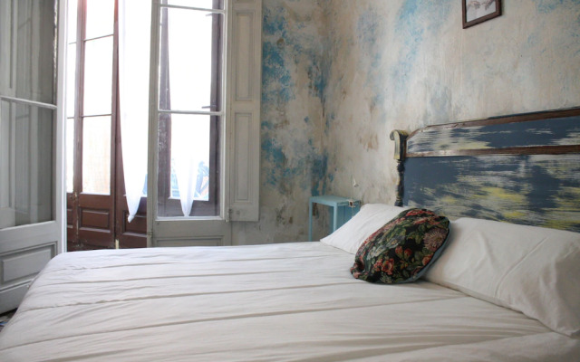 Bed & Art Barcelona