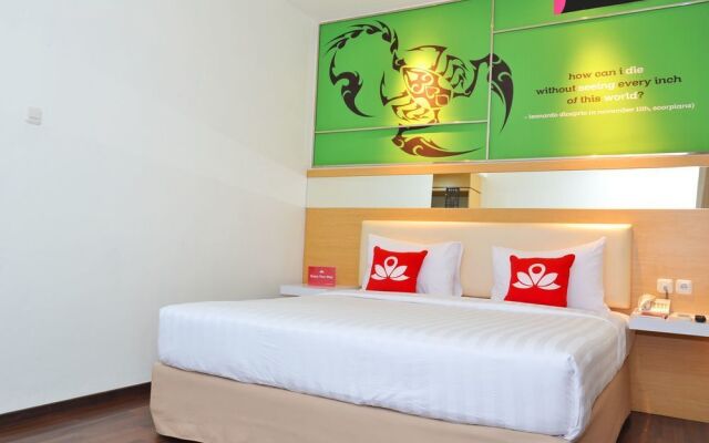 ZEN Rooms Basic Kedung Sari Wonorejo