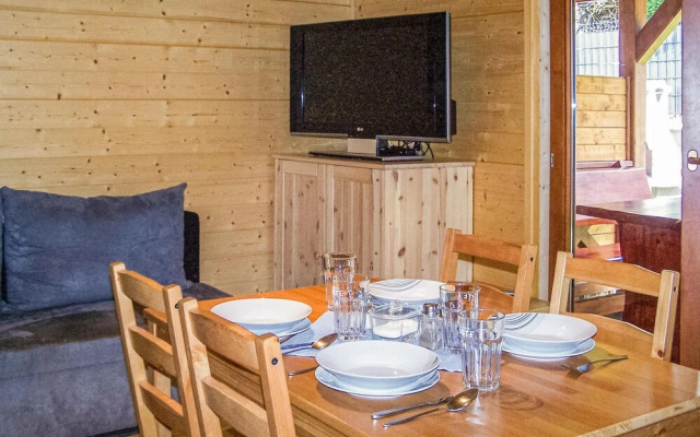 Awesome Home in Sianozety With 2 Bedrooms and Wifi