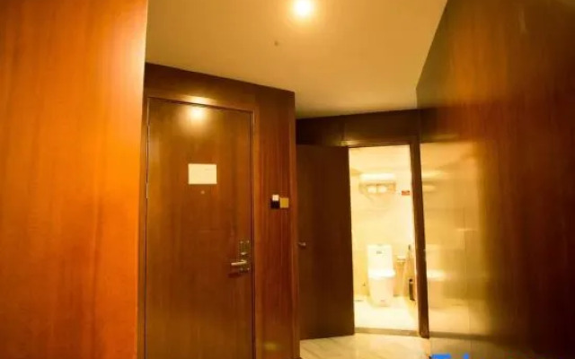 Junyi Hotel(Nanjing Jiangning Nanjing South Railway Station Wanda Store)