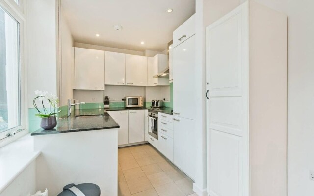 LDG / British Museum Area/ Contemporary 2BR / AP1