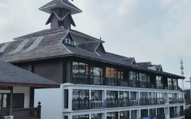 Guanlan Homestay (Xingguang Night Market Gaozhuang Branch) – Exterior – Xishuangbanna