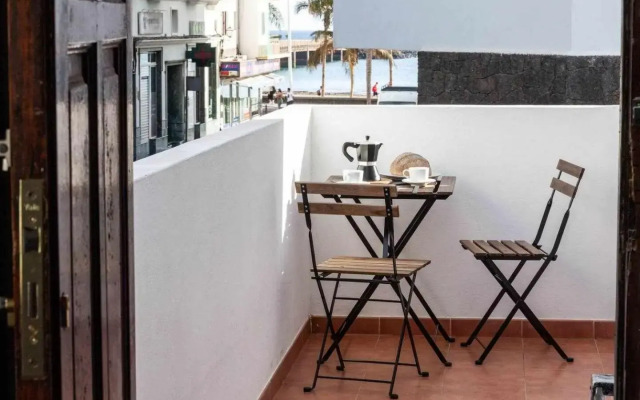 CITY y BEACH Arrecife Apartment