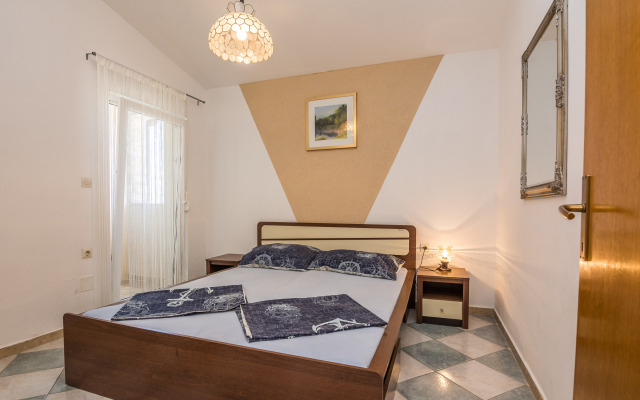 Seaview Apartment Varga 3