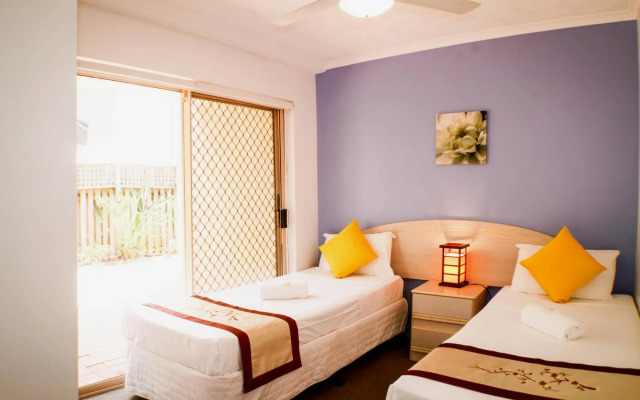 Surfers Riverside Apartments