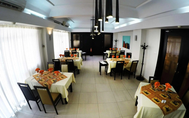 Hotel Continental