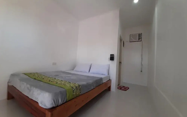 OYO 643 Green Dales Hostel