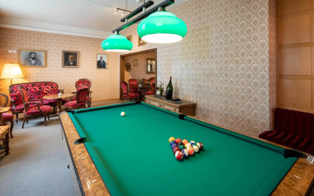 Parkhotel Schoenegg