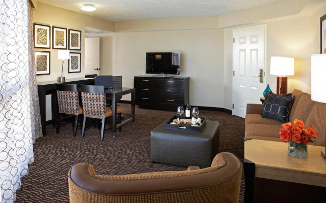 Embassy Suites by Hilton Los Angeles International Airport North