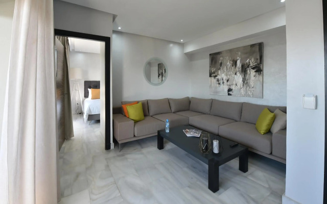 Suites Hotel Le Yacht