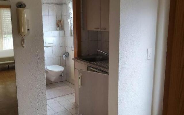Large studio apartment on the Promenade