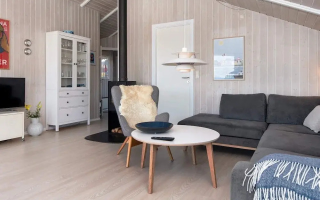 6 Person Holiday Home in Sjolund-by Traum