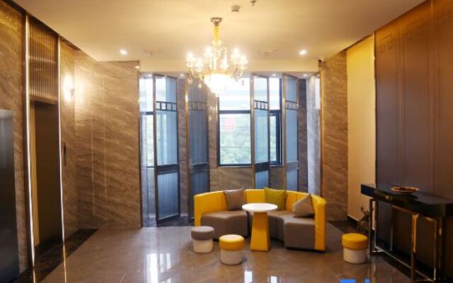 Set Chain Hotel (Huangshi Xialu)