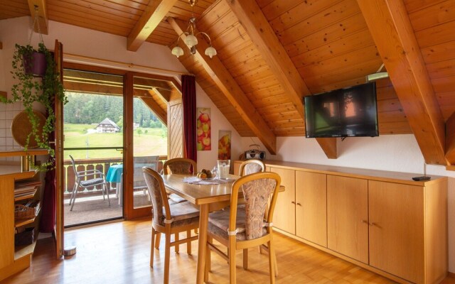 Stunning Apartment in Hornberg-reichenbach With Balcony