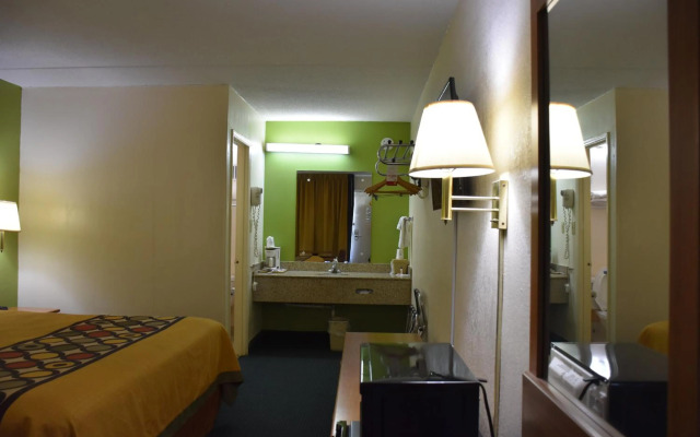 Super 8 By Wyndham Tifton