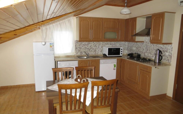 Stella Classic Apart