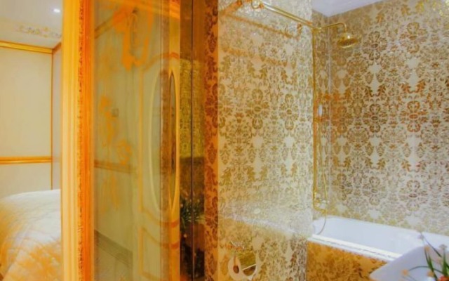 Lace Boutique Hotel