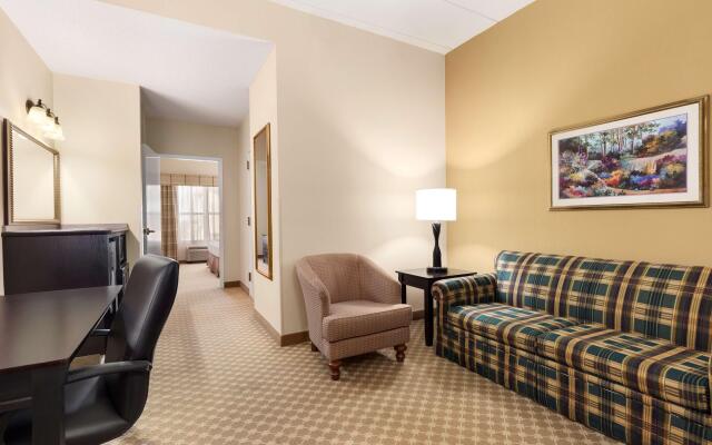 Country Inn & Suites by Radisson, Frackville (Pottsville), PA