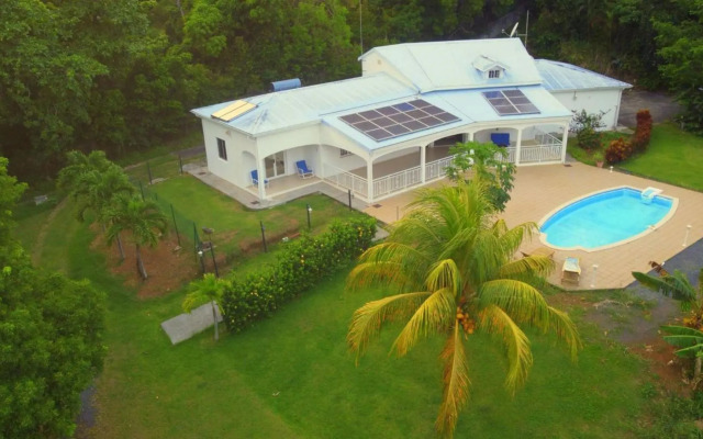 Appartement Camillia, 41m2 et son jardin privatif.