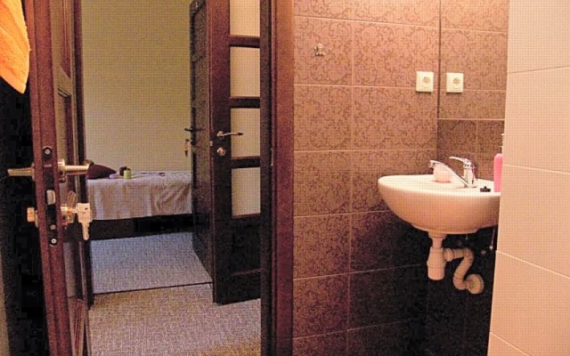 Hostel Lux