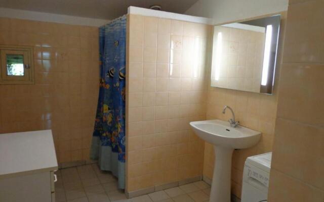 Gîte Saint-Juire-Champgillon, 4 pièces, 8 personnes - FR-1-426-363