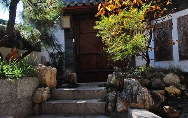 Lijiang Zen Garden Hotel