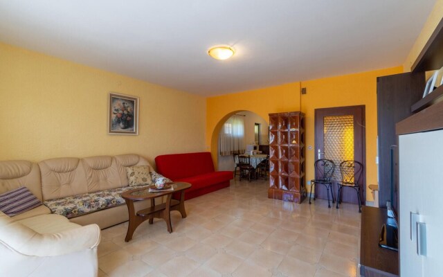 Amazing Home in Medulin With Wifi and 3 Bedrooms