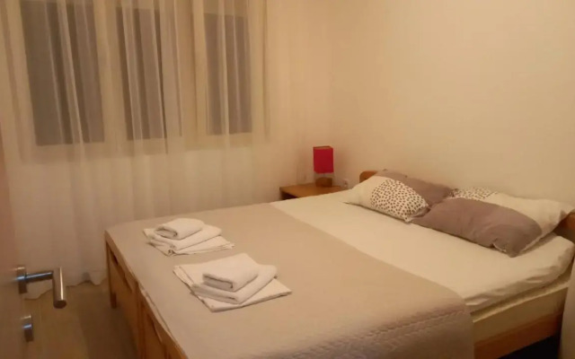 Solaris Apartments and Rooms