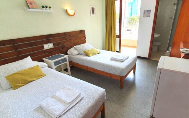 Hostal Saturno