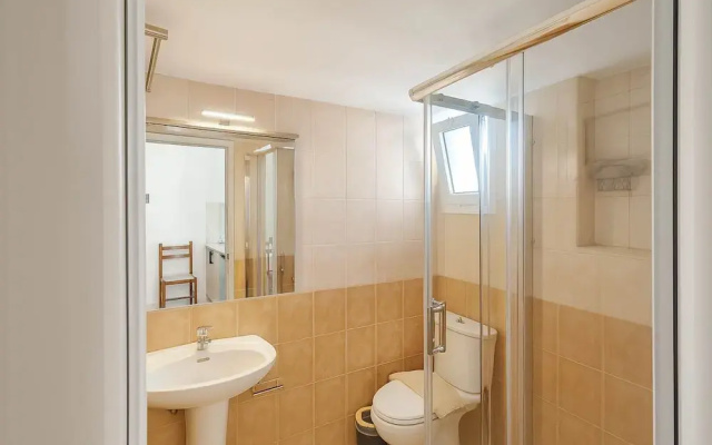 Beachfront Panorama Aprtmnts - Kythira Seaside Gem