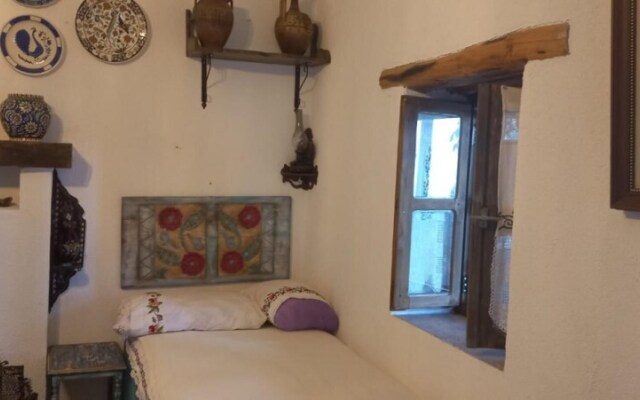 Secluded Home With Sea View and Backyard in Milas