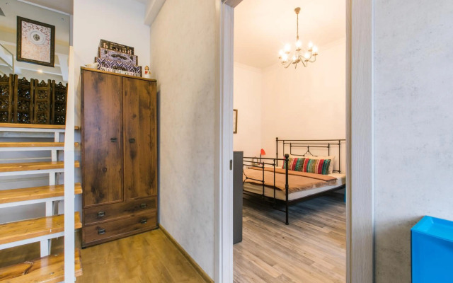 Apartment On Saadi Str Old Tbilisi