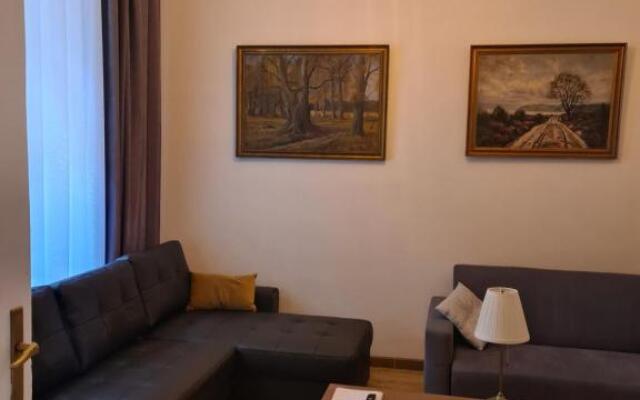 Amber Hostel