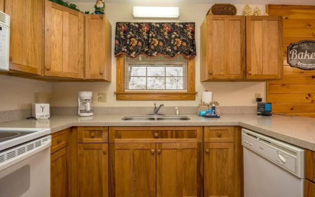 Briarstone Lodge Condo 13A - Two Bedroom Condo
