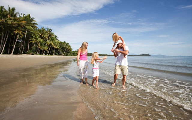 Bay Villas Resort