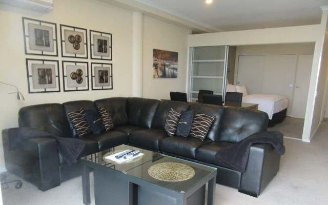 Auckland Waterfront Serviced Apartments on Prince's Wharf