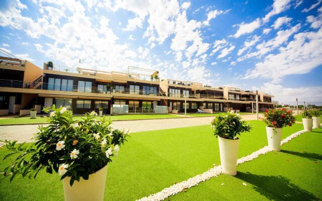 Penthouse 2 bedrooms in Mil Palmeras