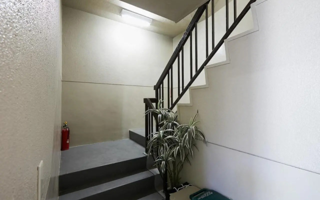 Kamiya TK Building 302