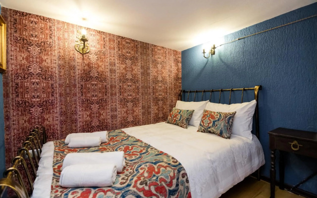 Tiflis Inn Glamour Boutique Hotel