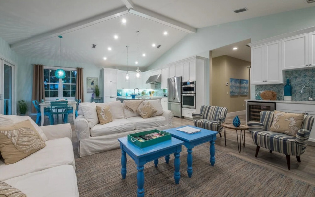 Southern Exposure Apartment 5