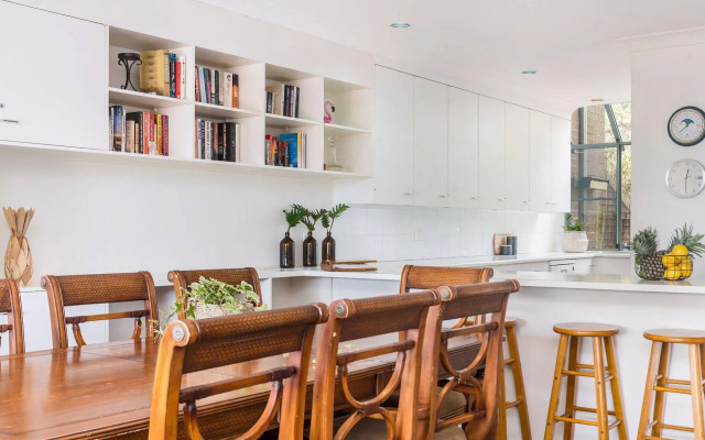 A PERFECT STAY –11 James Cook Apartment