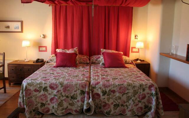 Hotel Llano Tineo