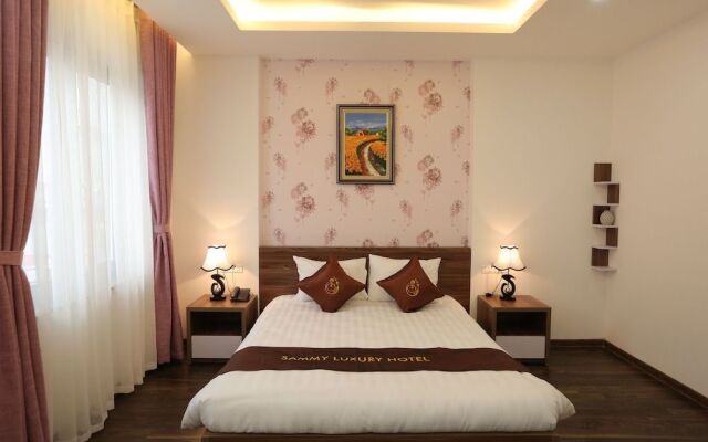 Sammy Luxury Hotel