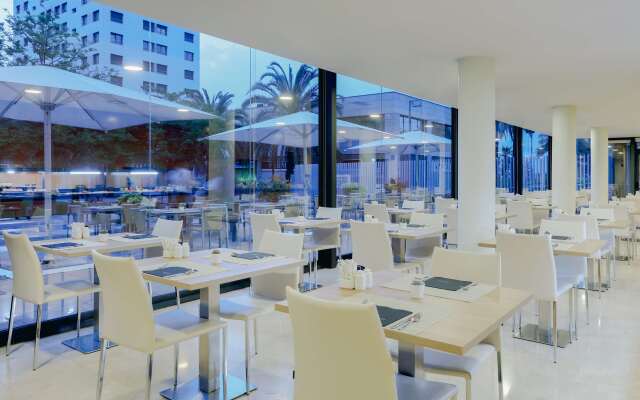 Catalonia Barcelona Beach Hotel 